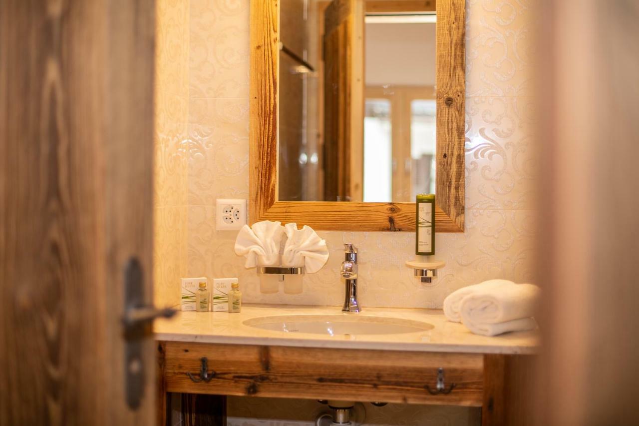 Palace Luxury Wellness Apartment And Boutique Hotel Ski-In-Out Saas-Fee Esterno foto