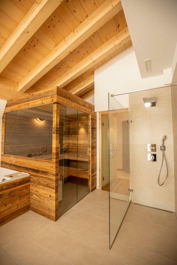 Palace Luxury Wellness Apartment And Boutique Hotel Ski-In-Out Saas-Fee Esterno foto
