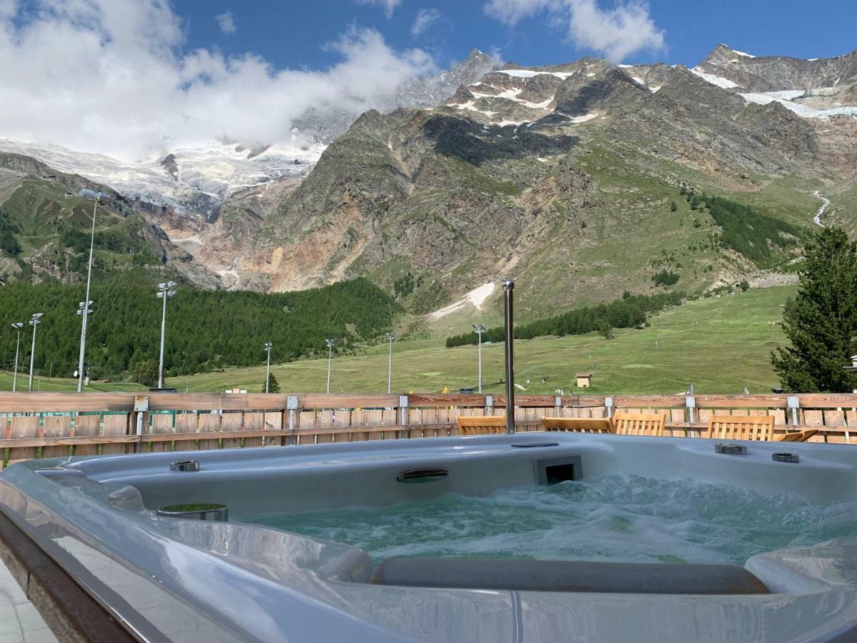 Palace Luxury Wellness Apartment And Boutique Hotel Ski-In-Out Saas-Fee Esterno foto